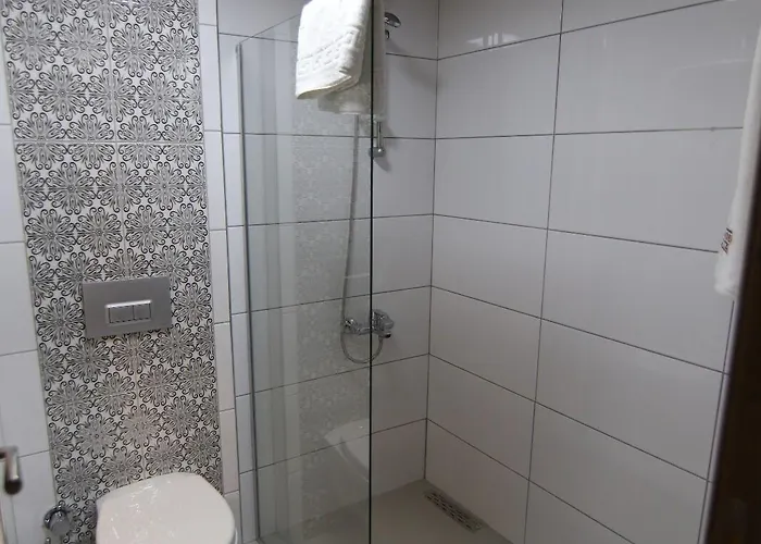 Hotel Yalim Garden Park *